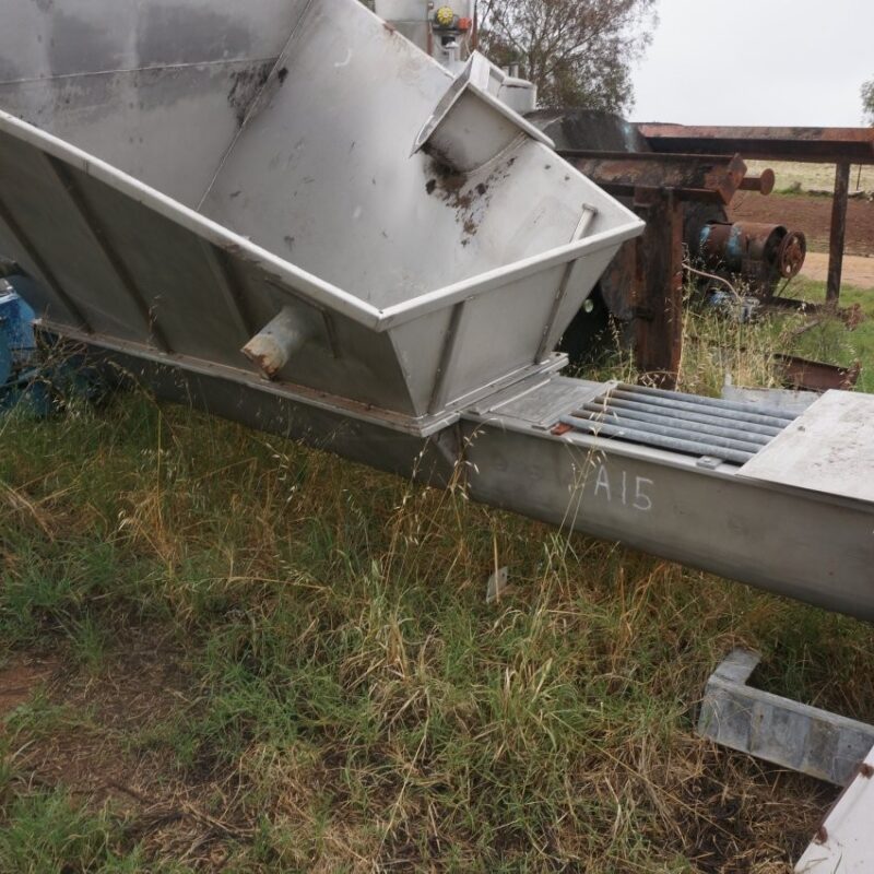 Bin SS mild steel screw 2.5m x 2.5m wide