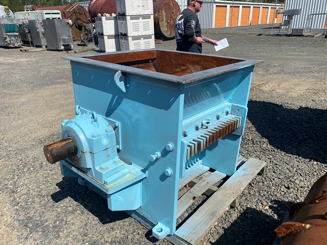 Hogger Thai Works opening 950mm x 850mm  10mm teeth