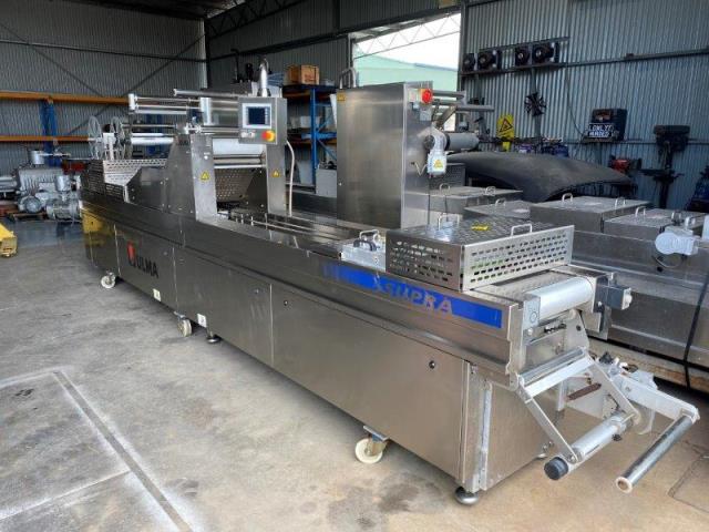 Skin Pack tray sealer Ulma  Super 2010 only used for trials 110hrs