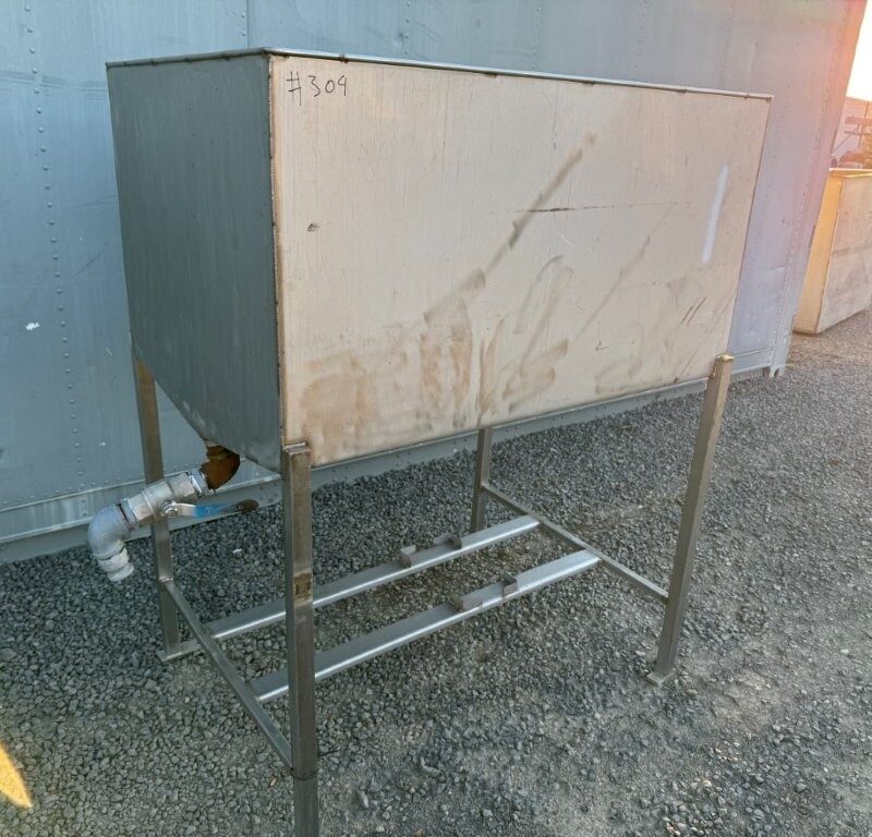 Tank Stainless Steel 1.2m long x 650mm wide x 900mm deep 1.5m overall height