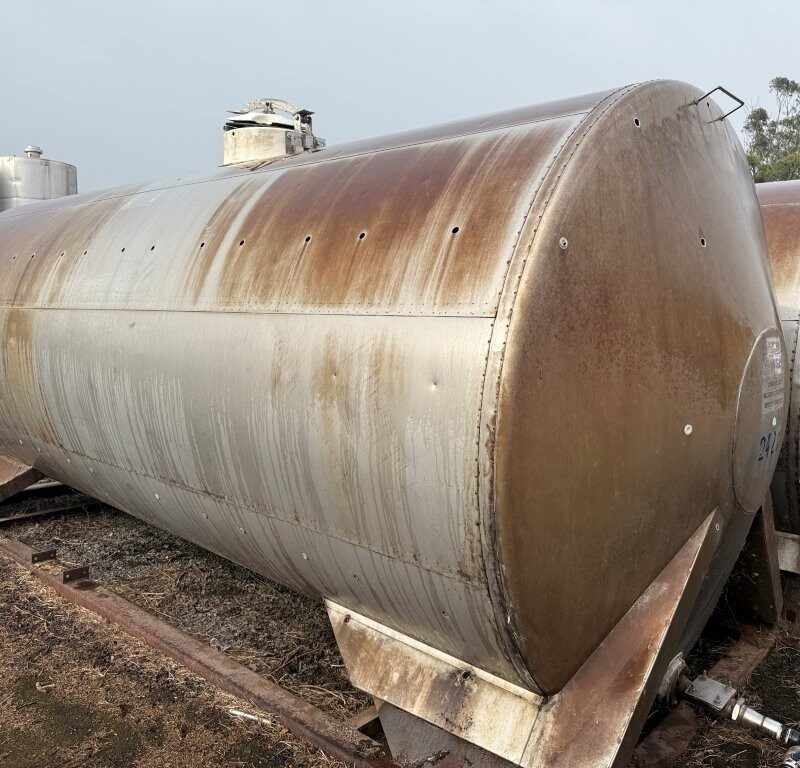 Tank Stainless Steel 2.4m DIA x 6.1m Long overall height 3.4m 24,000 ltr