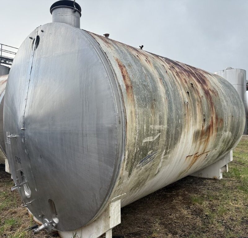 Tank Stainless Steel 3.1m DIA x 5.5m Long 3.8m overall height Insulated 37,000 ltr