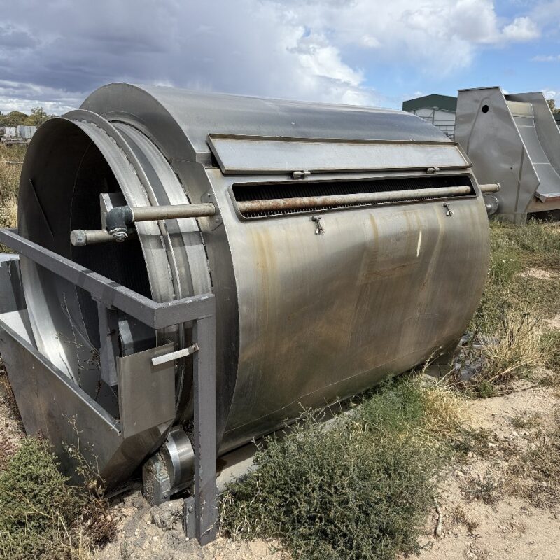 Screen Stainless Steel 1.5m Dia x 2.3m Long Water Treatment