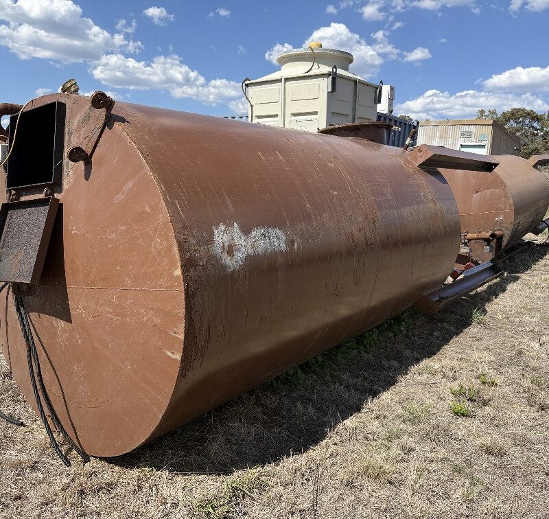 Tank with cone bottom Steel construction 1.9m Dia x 5.7m Long 10,000 Ltrs