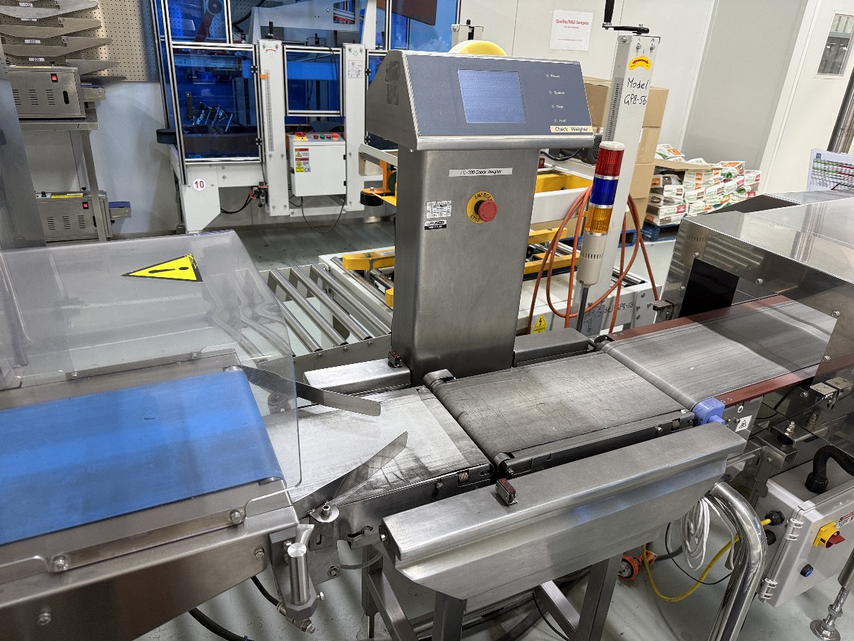 Flow Pack Wrapper Ulma Sienna LS SP BI with Shrink tunnel, Check weigher and metal detector - Image 5