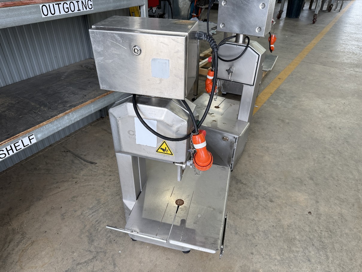 Bandsaw Bizerba Bench top 200mm throat SS 3 phase