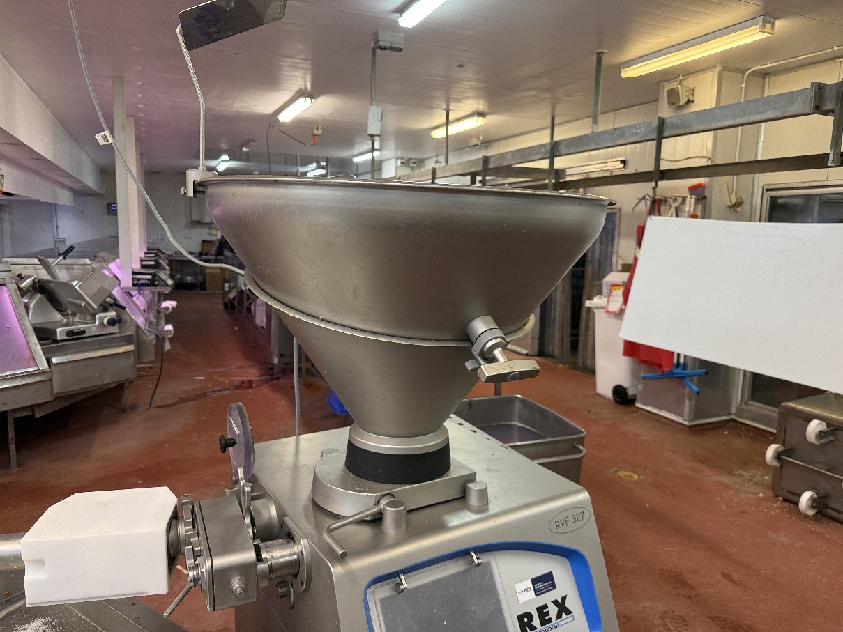 REX RVF 327 Vacuum Filler & Linker Year 2022 - Image 3