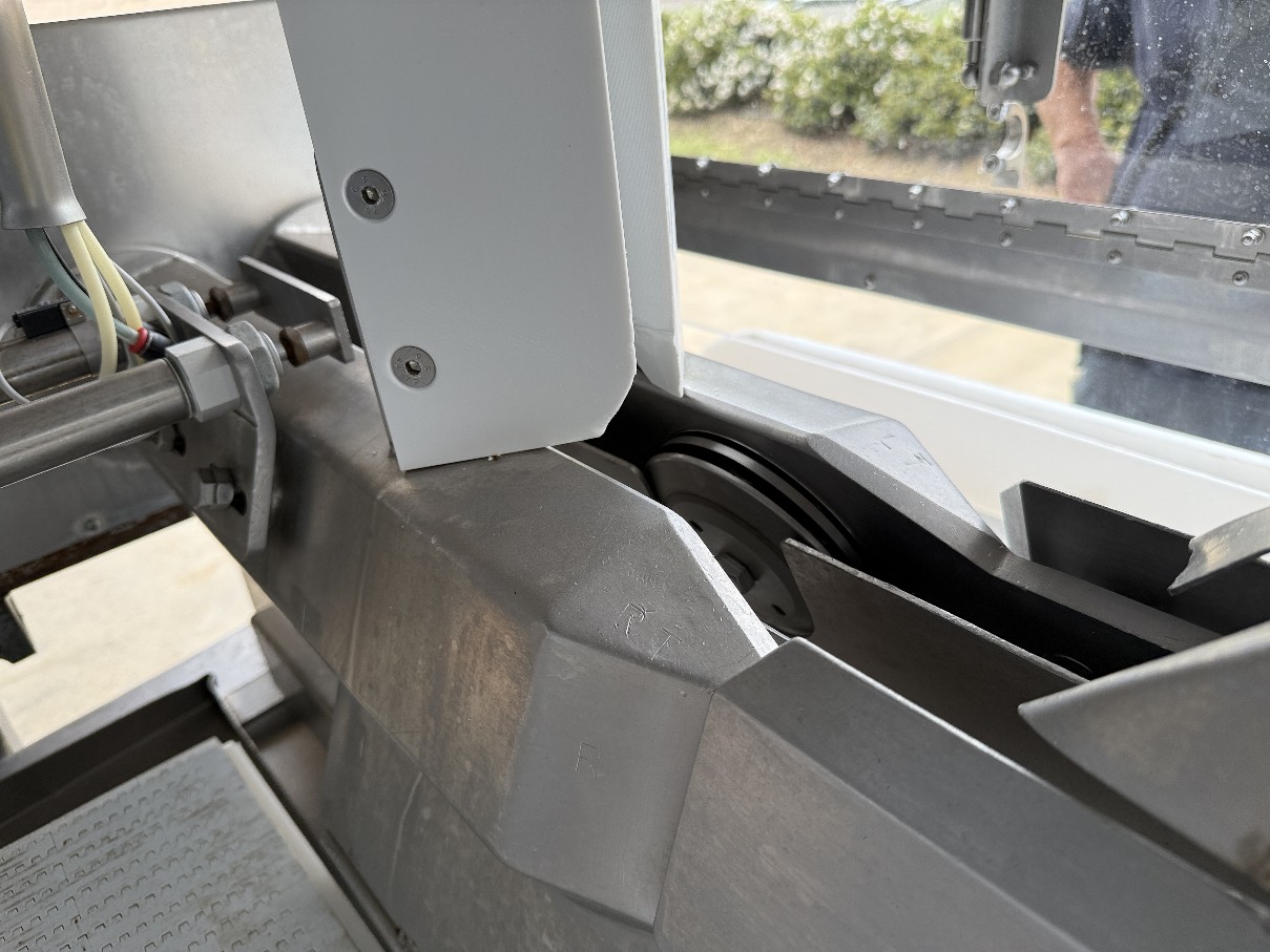 Frenched Rack, Chine Removal, Lamb Processing equipment Year 2009 - Image 9